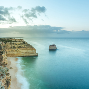 2019-04-23 - Azuurblauw<br/>Praia de Mesquita - Lagoa - Portugal<br/>Canon EOS 7D Mark II - 18 mm - f/16.0, 8 sec, ISO 100