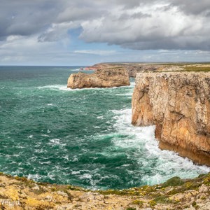 2019-04-23 - De ruige zuid-westelijke kust<br/>Cabo de São Vicente - Sagres - Portugal<br/>Canon EOS 7D Mark II - 24 mm - f/8.0, 1/200 sec, ISO 200
