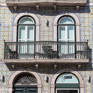 2019-05-01 - Ramen collectie Portugal<br/>Encarnação - Lissabon - Portugal<br/>Canon EOS 7D Mark II - 42 mm - f/8.0, 1/320 sec, ISO 200