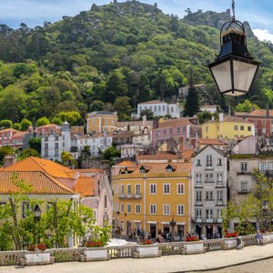 2019-04-28 - Sintra- kleurig dorp<br/>Sintra - Portugal<br/>Canon EOS 7D Mark II - 36 mm - f/8.0, 1/160 sec, ISO 200