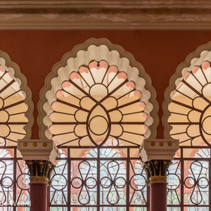 2019-09-07 - De baron hield van tierelantijnen<br/>El Castillo de la Glorieta - Sucre - Bolivia<br/>Canon EOS 5D Mark III - 31 mm - f/5.6, 1/250 sec, ISO 800