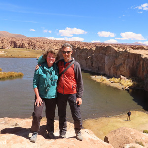 2019-09-14 - Carin en ik voor de Laguna Negra<br/><br/>Canon PowerShot SX70 HS - 3.8 mm - f/5.6, 1/500 sec, ISO 100