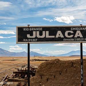 2019-09-14 - Julaca - een klein stadje met verlaten spoorlijn<br/>Verlaten treinstation - Julaca - Bolivia<br/>Canon EOS 5D Mark III - 52 mm - f/8.0, 1/160 sec, ISO 200