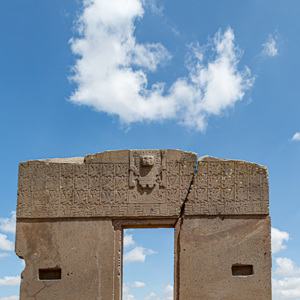 2019-09-17 - De poort van de zonnetempel<br/>Tiahuanacu - Bolivia<br/>Canon EOS 5D Mark III - 24 mm - f/8.0, 1/250 sec, ISO 200