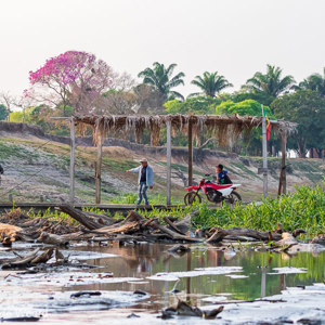 2019-09-23 - Veerpontje over de rivier<br/>Rio Yacuma - Santa Rosa - Bolivia<br/>Canon EOS 7D Mark II - 100 mm - f/5.6, 1/640 sec, ISO 1600
