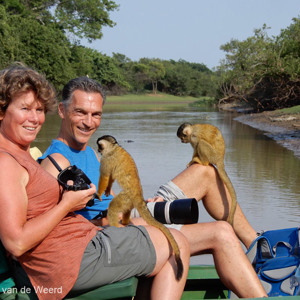 001-01-01 - De aapjes werden door onze gids de boot ingelokt met banaan<br/>Rio Yacuma - Santa Rosa - Bolivia<br/> -  - , , ISO 