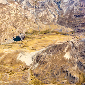 2019-09-24 - Mooi lijnenspel vanuit de lucht<br/>In de lucht, van Rurrenabaque na - Guanay - Bolivia<br/>Canon EOS 5D Mark III - 42 mm - f/5.6, 1/3200 sec, ISO 400