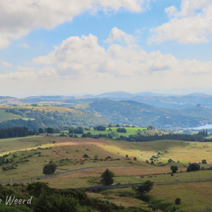 2020-07-18 - Glooiende heuvels in de Auvergne<br/>Mont-Dore - Frankrijk<br/>Canon PowerShot SX70 HS - 9.6 mm - f/4.5, 1/1000 sec, ISO 100