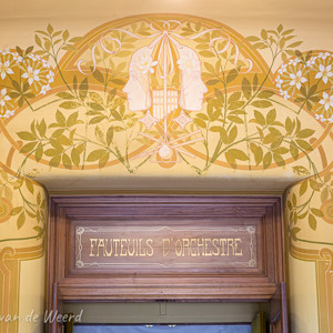2020-07-21 - Het hele interieur was in art nouveau stijl<br/>L'Opera de Vichy - Vichy - Frankrijk<br/>Canon EOS 5D Mark III - 70 mm - f/5.6, 1/8 sec, ISO 800