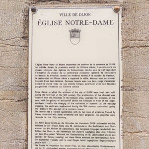2020-07-22 - Ook Dijon heeft een Notre-Dame<br/>Eglise Notre-Dame - Dijon - Frankrijk<br/>Canon PowerShot SX70 HS - 13.3 mm - f/5.0, 1/320 sec, ISO 100