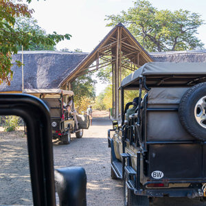 2024-04-27 - Ingang van het Chobe National Park<br/>Chobe NP - Muchenje - Botswana<br/>Canon EOS R5 - 45 mm - f/8.0, 1/60 sec, ISO 320