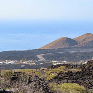 2022-11-15 - Hier is de lava overheen gestroomd<br/>La Laguna - La Palma - Canarische eilanden - Spanje<br/>Canon PowerShot SX70 HS - 19.9 mm - f/5.0, 1/400 sec, ISO 100