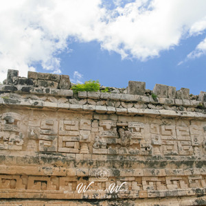 2008-07-12 - Bewerkte facades, met afbeeldingen van regengod Chac<br/>Chitzen Itza - Piste - Mexico<br/>Canon EOS 30D - 17 mm - f/8.0, 1/200 sec, ISO 200