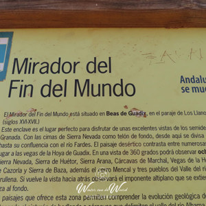 2023-04-26 - Informatiebord bij het uitzichtspunt<br/>Mirador del Fin del Mundo - Beas de Guadix - Spanje<br/>Canon PowerShot SX70 HS - 3.8 mm - f/4.0, 1/250 sec, ISO 100