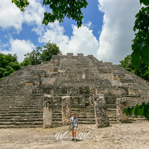 2008-07-24 - Carin durfde hier helaas niet naar boven<br/>Maya-ruine Calakmul - Calakmul - Mexico<br/>Canon EOS 30D - 12 mm - f/16.0, 1/125 sec, ISO 200