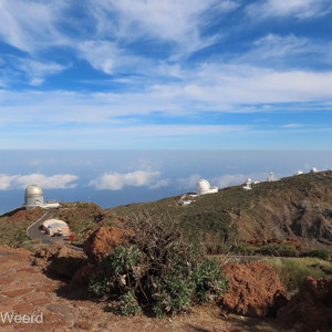 2022-11-12 - Wouter bij de telescopen<br/>Roque de los Muchachos - La Palma - Canarische eilanden - Spanje<br/>Canon PowerShot SX70 HS - 3.8 mm - f/5.6, 1/1000 sec, ISO 100
