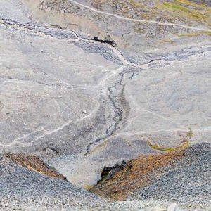 2022-07-21 - Kleur, patronen en structuren in het landschap<br/>Sarkofagen - Lonngyearbyen - Spitsbergen<br/>Canon EOS R5 - 77 mm - f/8.0, 0.02 sec, ISO 200