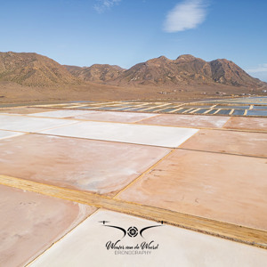 2023-04-22 - Overzicht van de zoutpannen (drone)<br/>Las Salinas de Cabo de Gata - La Almadraba de Monteleva - Spanje<br/>FC3582 - 6.7 mm - f/1.7, 1/3000 sec, ISO 100