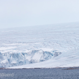 2022-07-17 - IJs-landschap<br/>Kvitoya - Spitsbergen<br/>Canon EOS R5 - 400 mm - f/8.0, 1/2000 sec, ISO 800