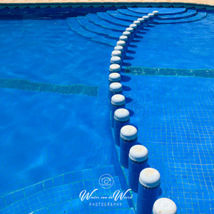 2008-07-18 - Zwembad-vormenspel<br/>Hotel Villas Kin-Ha - Palenque - Mexico<br/>Canon EOS 30D - 20 mm - f/5.6, 1/400 sec, ISO 100