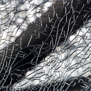 2022-07-11 - Gebroken<br/>Oslo - Noorwegen<br/>Canon EOS R5 - 74 mm - f/4.0, 1/2000 sec, ISO 200