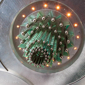 2009-08-27 - Plafond binnen in de Twin Towers<br/>Petronas Twin Towers - Kuala Lumpur - Maleisië<br/>Canon EOS 50D - 24 mm - f/8.0, 0.05 sec, ISO 400
