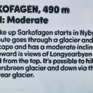 2022-07-21 - Deze wandeling hebben we gedaan<br/>Sarkofagen - Lonngyearbyen - Spitsbergen<br/>SM-G981B - 5.4 mm - f/1.8, 1/420 sec, ISO 50