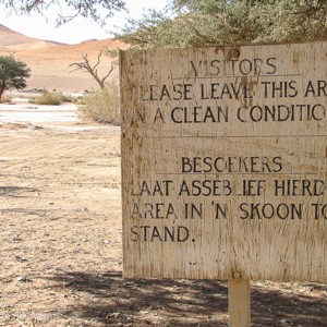 2007-08-11 - Mooie taal, dat Zuid-Afrikaans<br/>Deadvlei - Sesriem - Namibie<br/>Canon PowerShot S2 IS - 10.4 mm - f/4.0, 1/320 sec, ISO 50