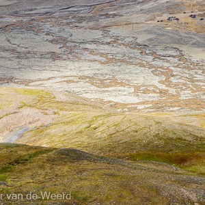 2022-07-21 - Kleur, patronen en structuren in het landschap<br/>Sarkofagen - Lonngyearbyen - Spitsbergen<br/>Canon EOS R5 - 105 mm - f/11.0, 1/200 sec, ISO 400