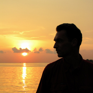 2009-08-14 - Wouter in silhouet<br/>Kota Kinabalu - Maleisië (Borneo)<br/>Canon PowerShot SX1 IS - 13.8 mm - f/4.0, 1/160 sec, ISO 80