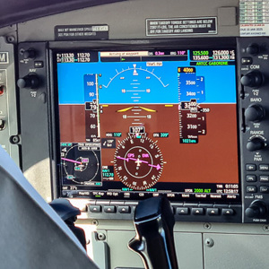2024-04-29 - We konden onze vlucht goed volgen<br/>Onderweg (vliegtuigje) - Kasane - airstrip Jedibe – Kal - Botswana<br/>SM-G981B - 5.9 mm - f/2.0, 1/60 sec, ISO 64