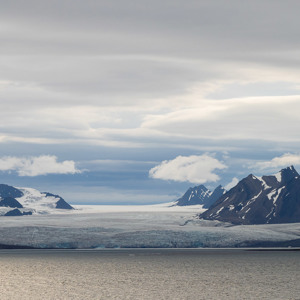 2022-07-13 - Bijzonder landschap<br/>Spitsbergen<br/>Canon EOS R5 - 91 mm - f/11.0, 1/80 sec, ISO 200