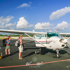 2008-07-29 - De Cessna die ons naar Isla Holbox ging brengen<br/>In het vliegtuigje onderweg - Cancun - Mexico<br/>Canon EOS 30D - 17 mm - f/8.0, 1/320 sec, ISO 100