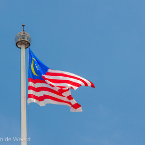 2009-08-29 - Maleisische vlag<br/>Jalan Raja - Kuala Lumpur - Maleisië<br/>Canon EOS 50D - 105 mm - f/8.0, 1/400 sec, ISO 200