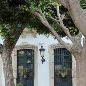 2023-04-22 - Spaanse sfeer in de stad<br/>Centrum - Níjar - Spanje<br/>Canon PowerShot SX70 HS - 11.9 mm - f/5.0, 0.01 sec, ISO 640