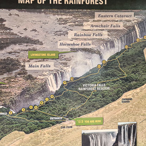 2024-04-26 - Overzicht van de enorme Victoria Falls<br/>Victoria Falls - Victoria Falls - Zimbabwe<br/>SM-G981B - 5.4 mm - f/1.8, 0.01 sec, ISO 80