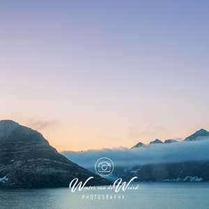 2023-09-20 - Gletsjer-landschap<br/>Carlsbergfjord - Groenland<br/>Canon EOS R6m2 - 35 mm - f/4.0, 1/30 sec, ISO 400