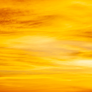 2009-08-22 - En weer een vlammende zonsondergang<br/>Pier bij zee - Kota Kinabalu - Maleisië<br/>Canon EOS 50D - 105 mm - f/8.0, 0.01 sec, ISO 200