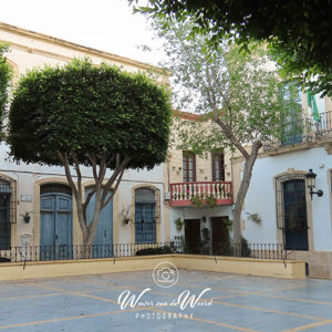 2023-04-22 - Prachtig plein<br/>Centrum - Níjar - Spanje<br/>Canon PowerShot SX70 HS - 3.8 mm - f/3.4, 1/60 sec, ISO 100